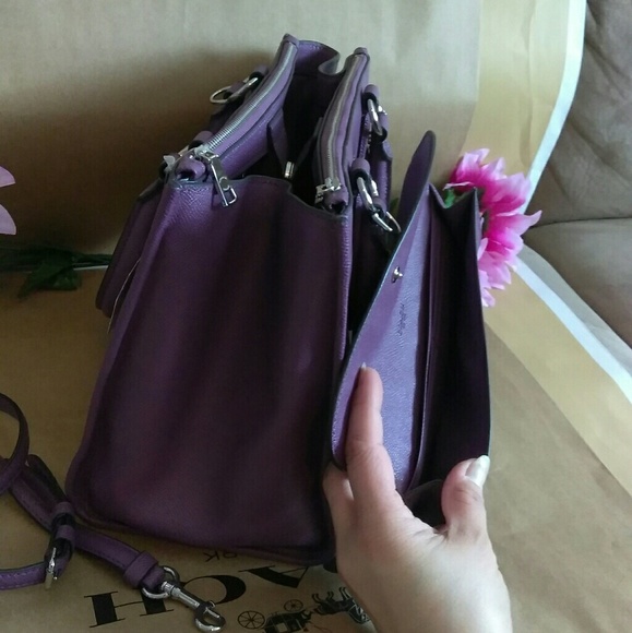 NWT Coach LARGE purse bag crossbody ONLYN - Picture 3 of 8